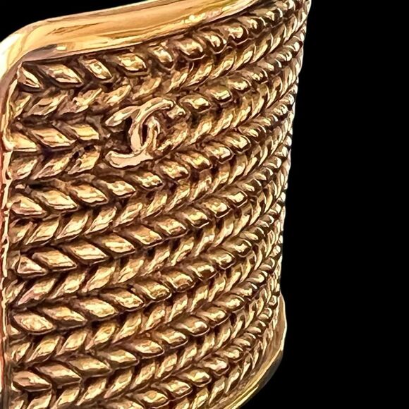 Chanel Gold Plated Textured Cuff Bracelet - Picture 5 of 7